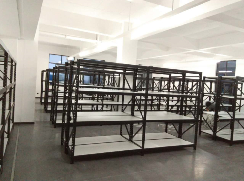 中型貨架